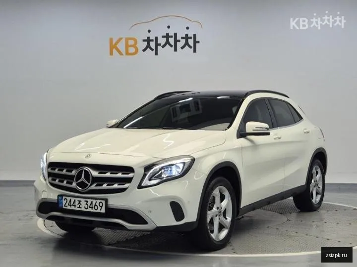 Mercedes-Benz GLA-Class