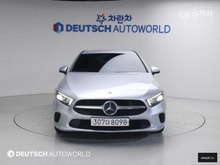 Mercedes-Benz A-Class 3