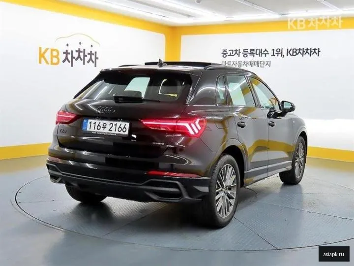 Audi Q3 4