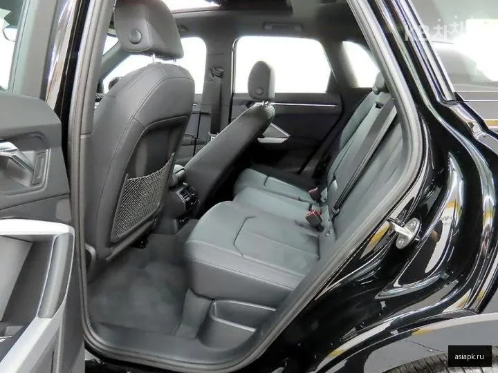 Audi Q3 6