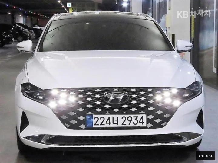Hyundai Grandeur 2