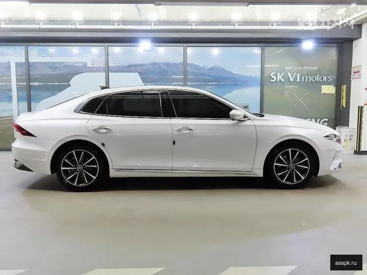 Hyundai Grandeur 3