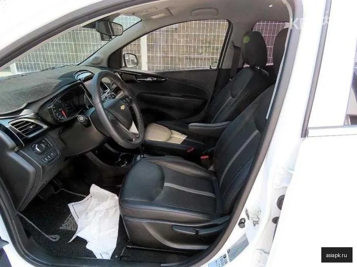 Chevrolet Spark 5
