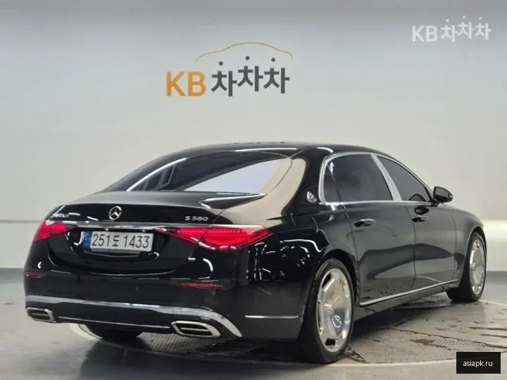 Mercedes-Benz S-Class AMG 3
