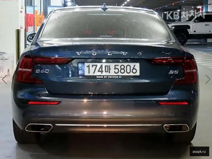 Volvo S60 5