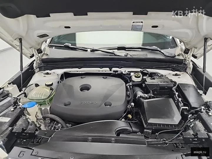 Volvo XC40 5