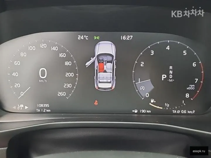 Volvo XC40 6