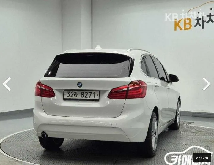 BMW 2-Series 4
