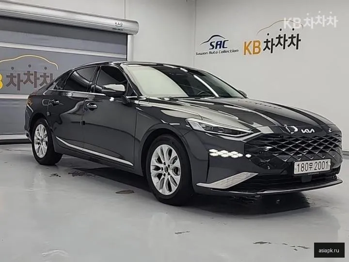Kia K8 4