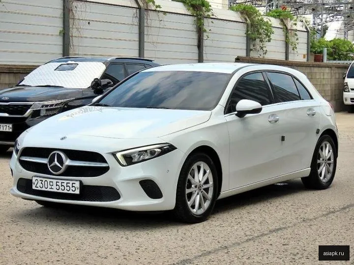 Mercedes-Benz A-Class 2