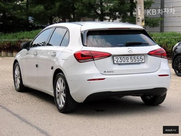 Mercedes-Benz A-Class 3