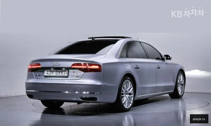 Audi A8 3