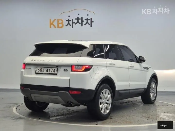 Land Rover Range Rover Evoque 3