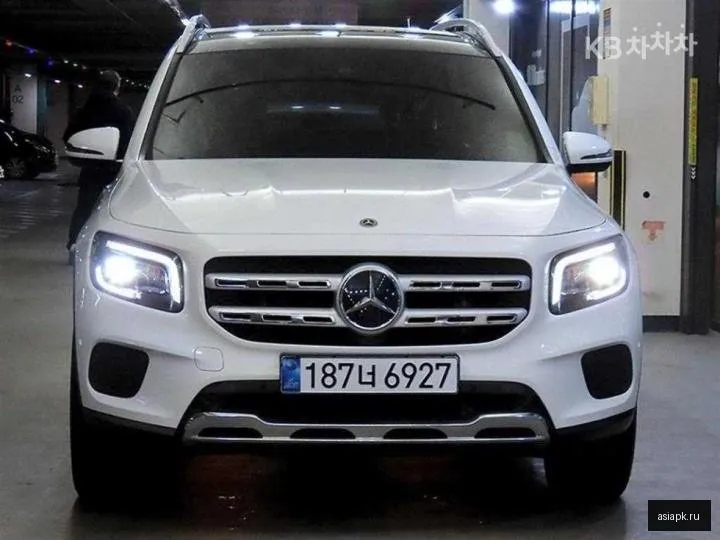 Mercedes-Benz GLB-Class AMG 2