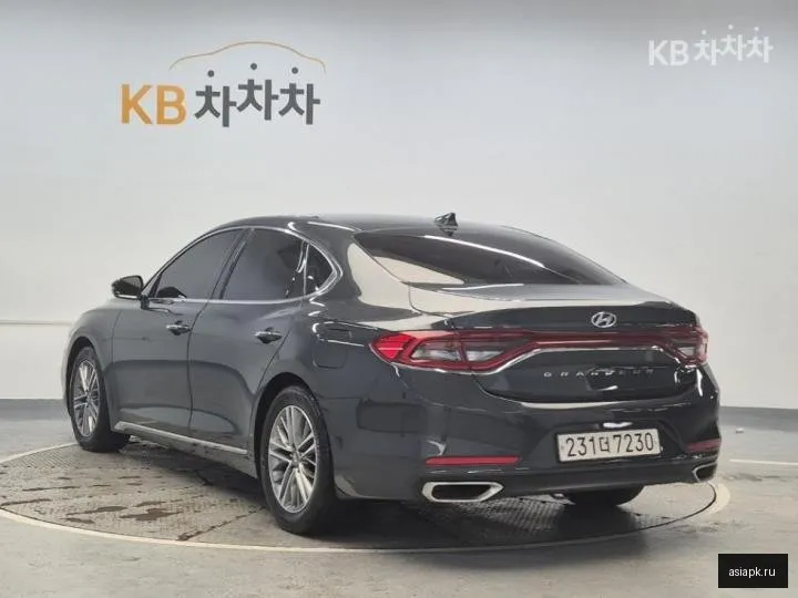 Hyundai Grandeur 2