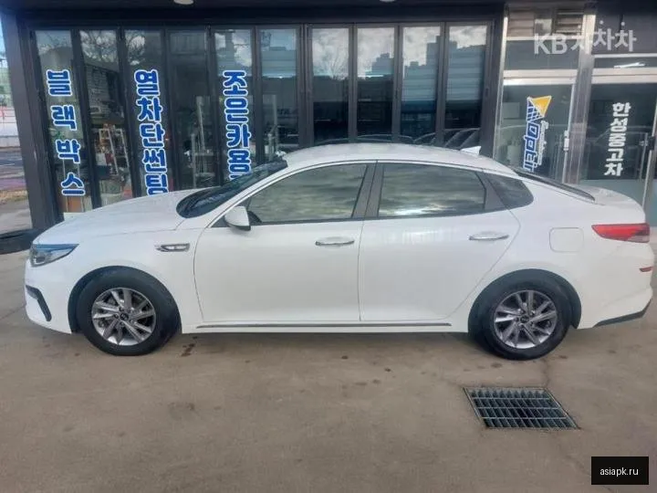 Kia K5 4