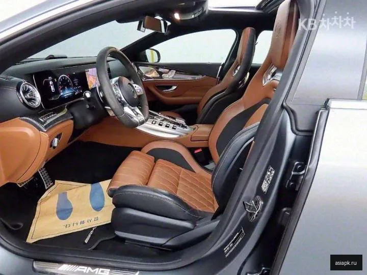 Mercedes-Benz AMG GT 5