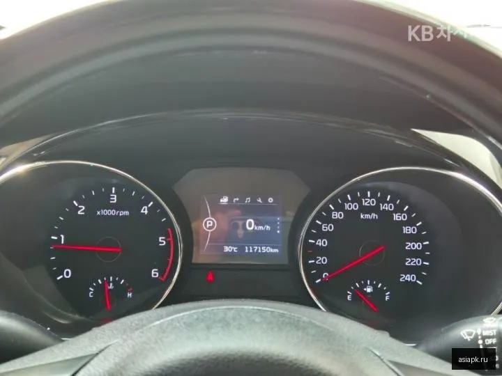Kia Carnival 5