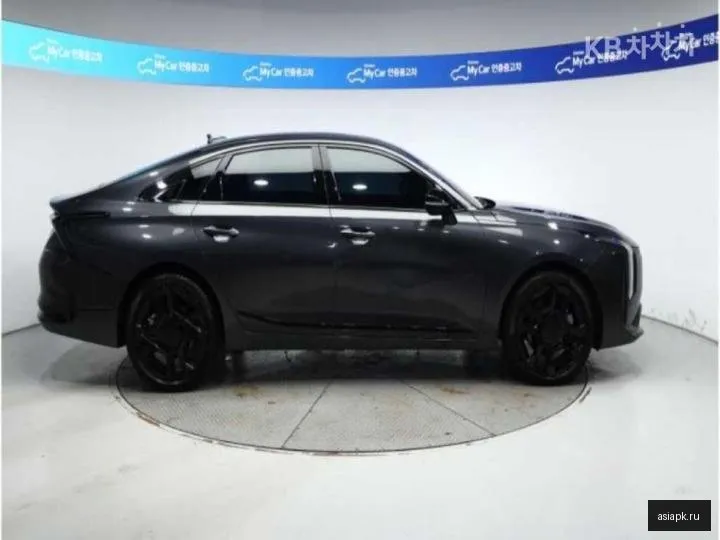 Kia K8 3