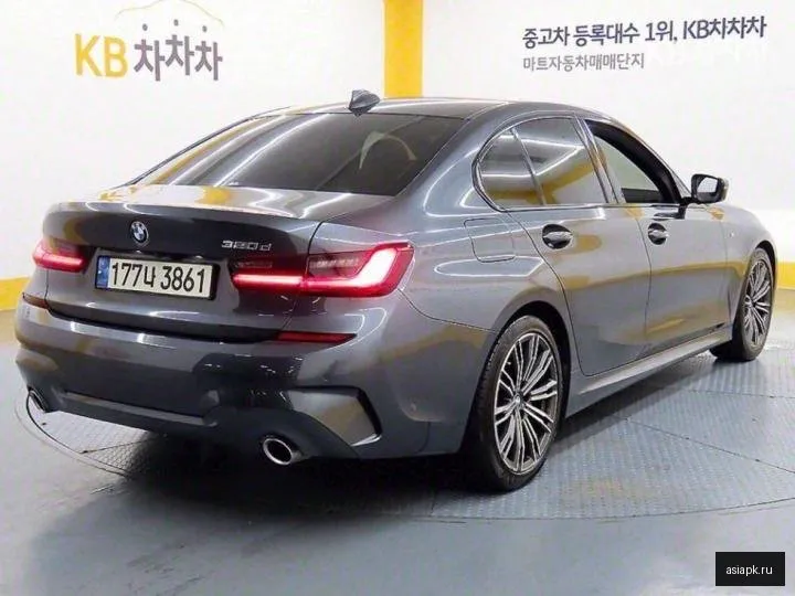BMW 3-Series 4