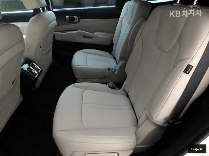 Kia Sorento 6