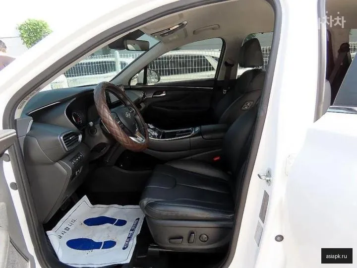 Hyundai Santa Fe 5