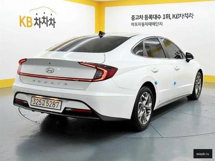 Hyundai Sonata 4
