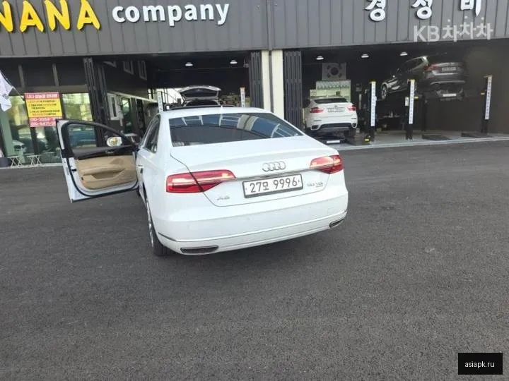 Audi A8 3