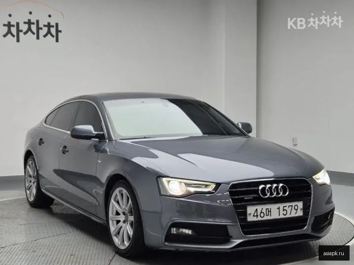 Audi A5 4