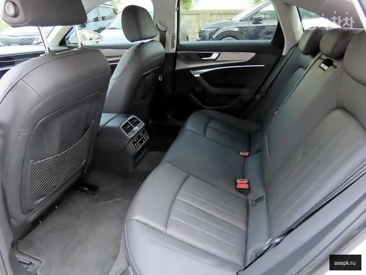 Audi A6 6
