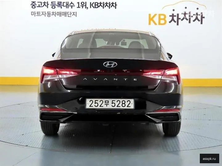 Hyundai Avante 3