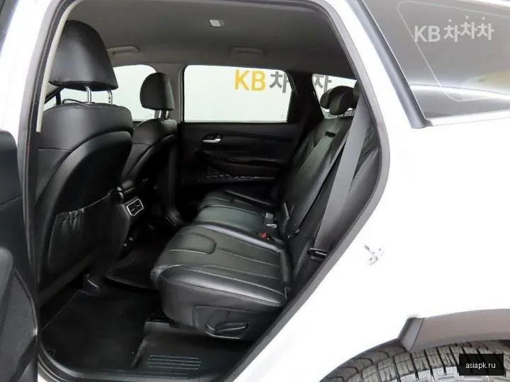 Hyundai Santa Fe 6