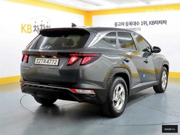 Hyundai Tucson 4