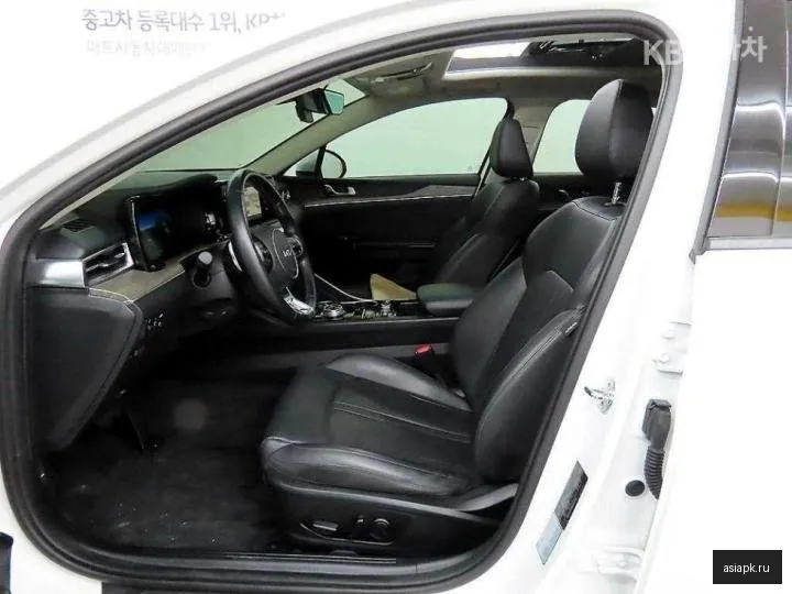 Kia K5 5