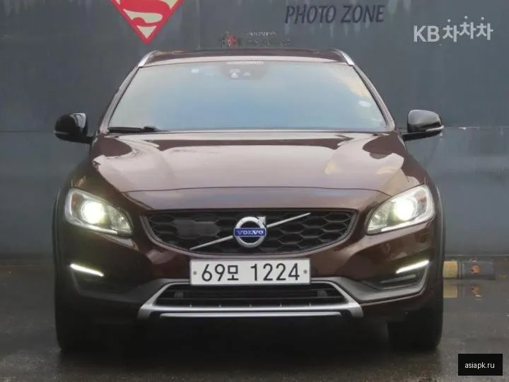 Volvo V60 2