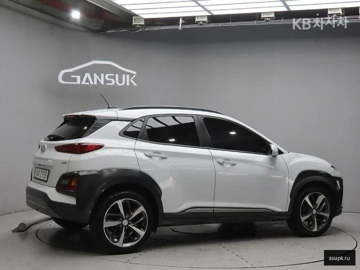Hyundai Kona 4
