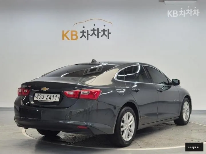 Chevrolet Malibu 3
