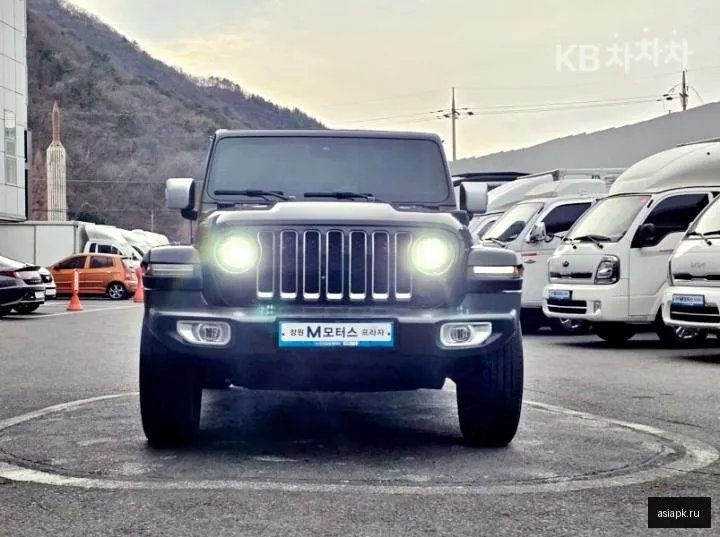Jeep Wrangler 2