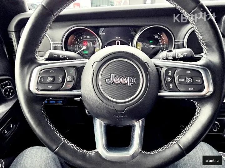 Jeep Wrangler 6