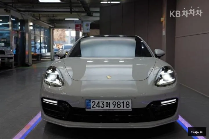 Porsche Panamera 3