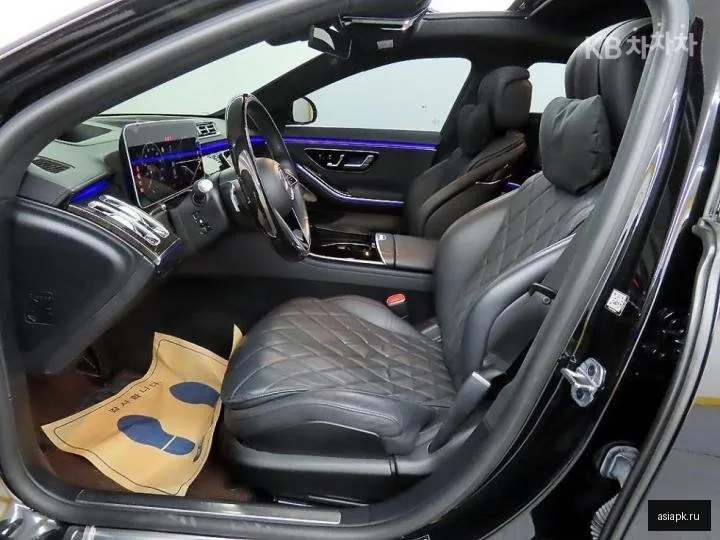 Mercedes-Benz S-Class 5