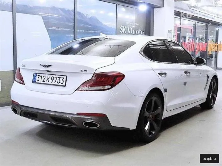 Genesis G70 4