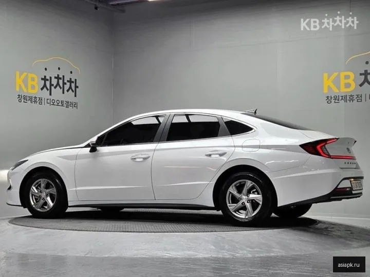Hyundai Sonata 3
