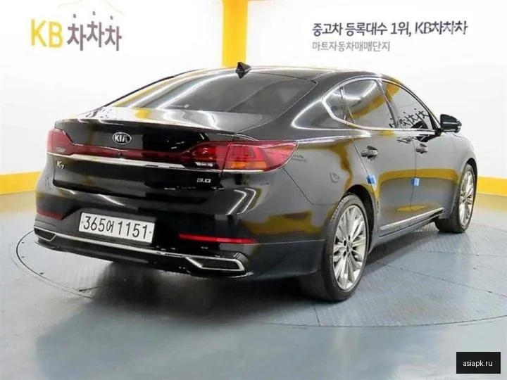 Kia K7 4