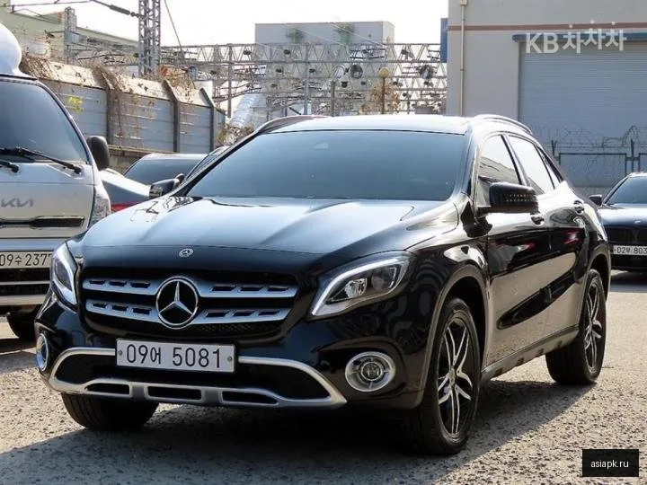 Mercedes-Benz GLA-Class AMG 2