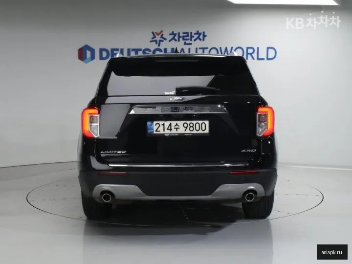 Ford Explorer 4