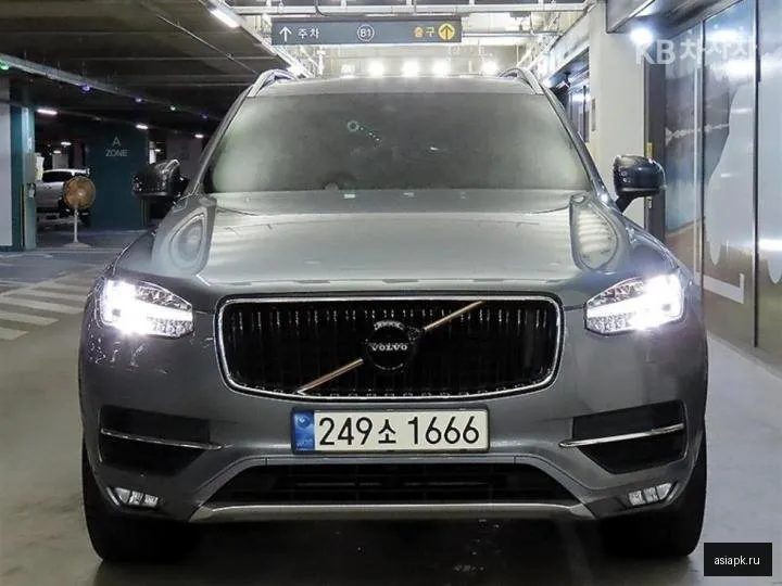 Volvo XC90 2