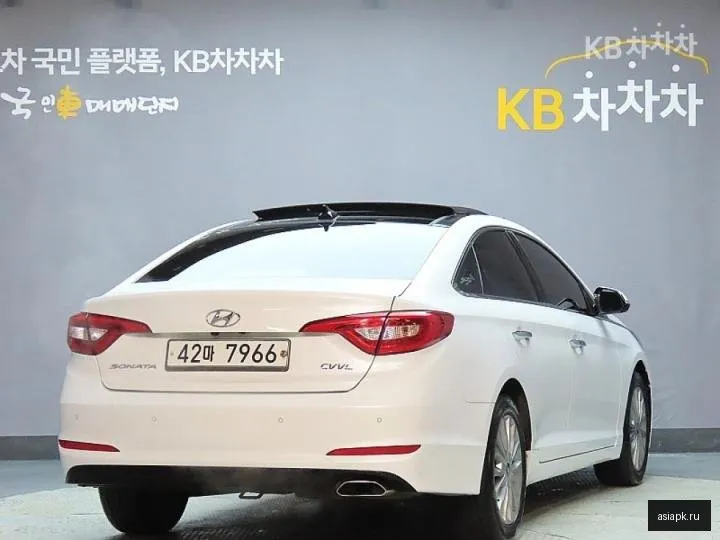 Hyundai Sonata 2