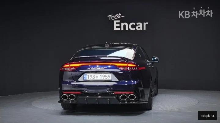 Kia Stinger 4