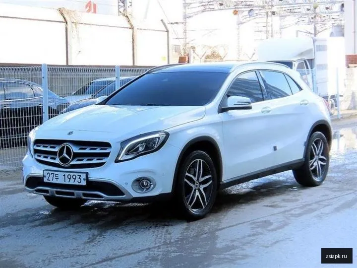 Mercedes-Benz GLA-Class AMG 2